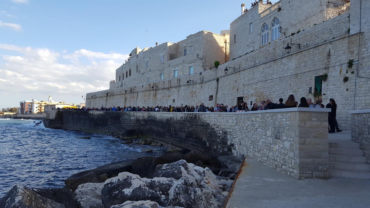 Centro Storico Suites Giovinazzo Eksteriør billede